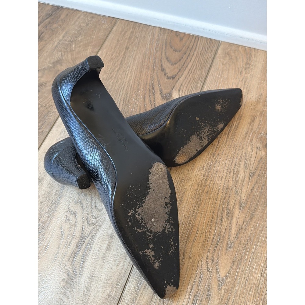 Salvatore Ferragamo Kitten Heel Pumps Women 9 Black Good Embossed Pointed Toe - Picture 6 of 9